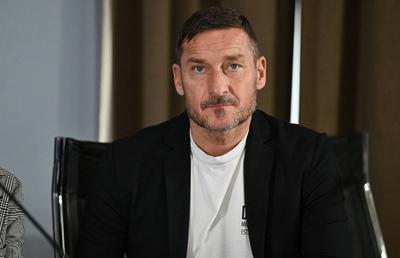 Francesco Totti i-a dat de gol: „Conte și Allegri au semnat deja cu noile echipe”