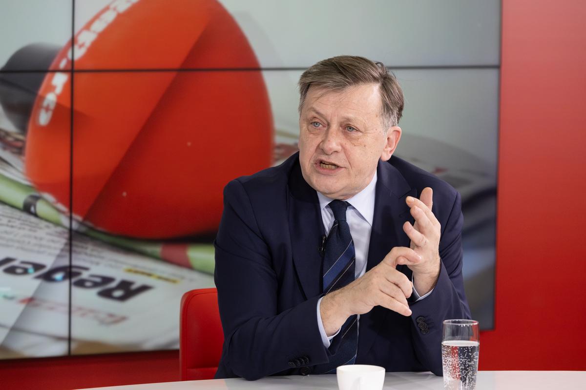Crin Antonescu, la „Prietenii lui Ovidiu”