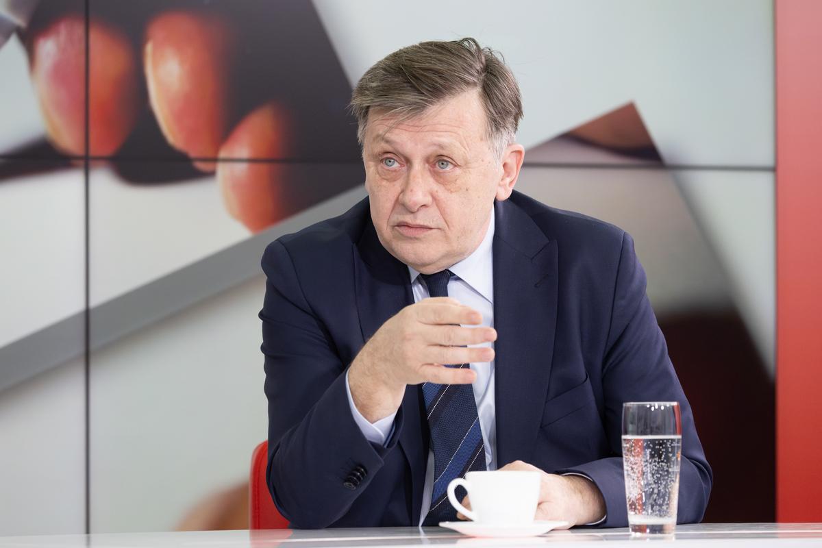 Crin Antonescu, la „Prietenii lui Ovidiu”