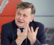Crin Antonescu, invitatul emisiunii „Prietenii lui Ovidiu”. FOTO: Ionuț Iordache (GSP)