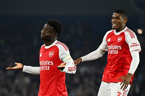 Saka sărbătorește golul cu Brighton / FOTO: GettyImages