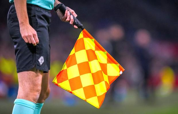 Protest masiv în arbitrajul românesc » 24 de oficiali nu se mai prezintă la meciuri: „Șantaj, au fost invocate relațiile din cadrul FRF”