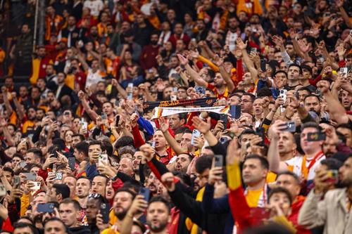 Galatasaray nu va avea parte de susținerea suporterilor la returul cu Liverpool / Foto: Imago Images
