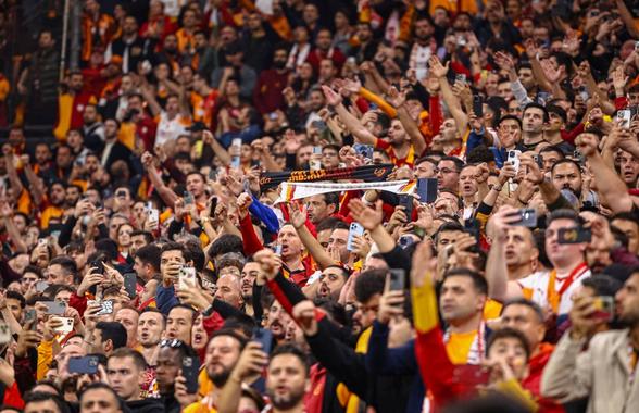 UEFA a luat o măsură drastică după incidentele provocate de suporteri la ultimul meci din Liga Campionilor