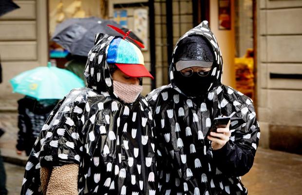 Metoda suedeză e un pericol, nu o salvare! Se înmulțesc cazurile de coronavirus în Stockholm