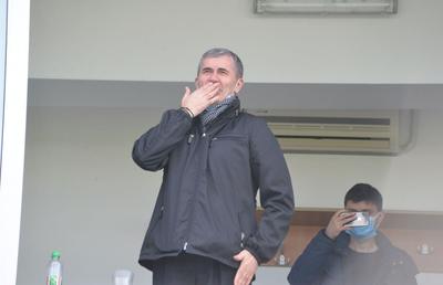 Valeriu Iftime, exuberant: „Vă invit la chef! Pun 100 de combinezoane la bătaie”