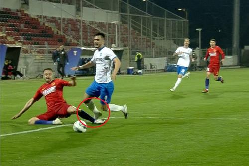Momentul în care Ivan se împiedică de Miron