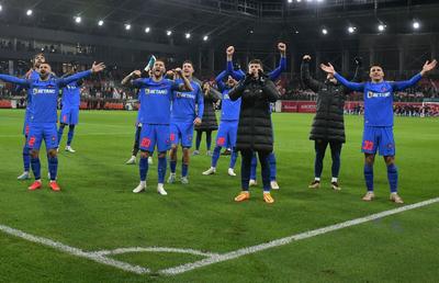 Mihai Stoica ridică în slăvi 3 jucători după victoria cu Sepsi: „O să schimbe numele stadionului! Formidabilă evoluția”
