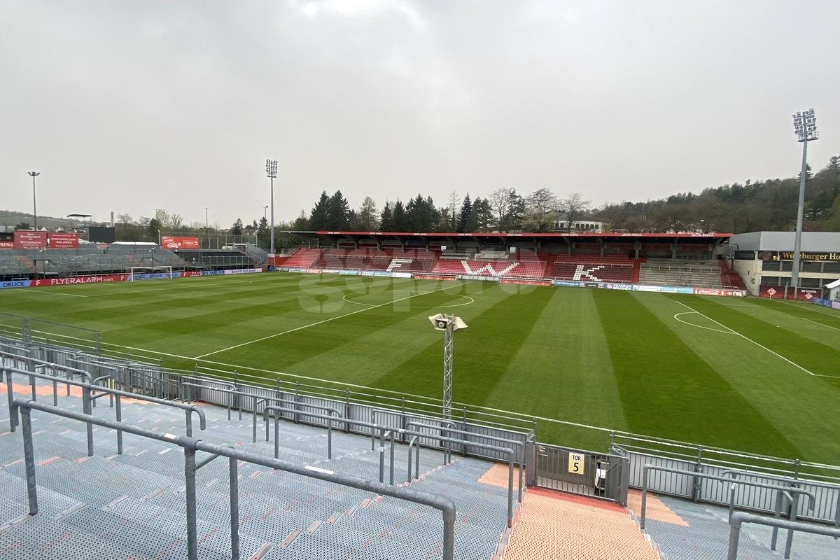 EXCLUSIV. Baza Akon Arena Würzburg