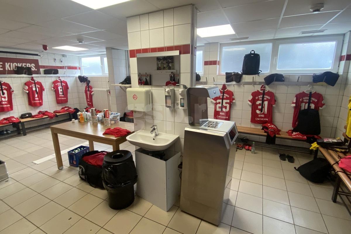 EXCLUSIV. Baza Akon Arena Würzburg
