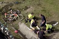 Accident înfiorător în Turul Țării Bascilor » 3 nume mari au abandonat. Vingegaard, cel mai grav, luat cu salvarea!