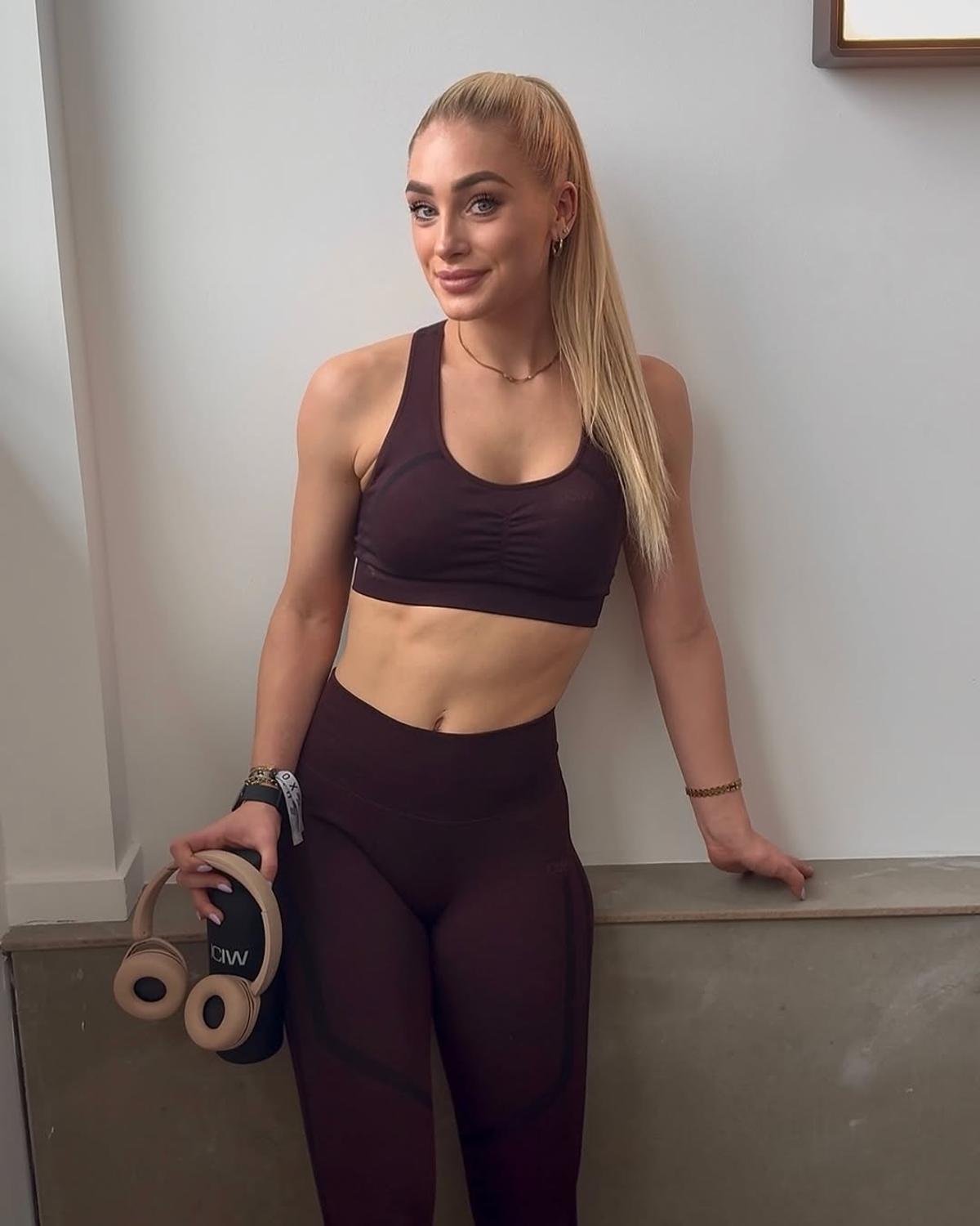 Esmee de Korte (influencer, model și antreprenoare)