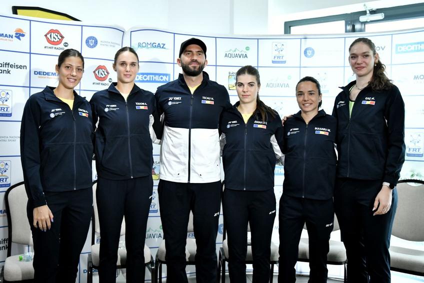 Georgia Crăciun, Anca Todoni, Horia Tecău, Ilinca Amariei, Miriam Bulgaru, Mara Gae - echipa României de BJK Cup Foto: Cristi Preda