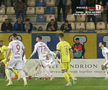Două faze controversate în Petrolul - Sepsi, ambele judecate în aceeași direcție » Henț evident în careu, arbitrul nu a revăzut intervenția