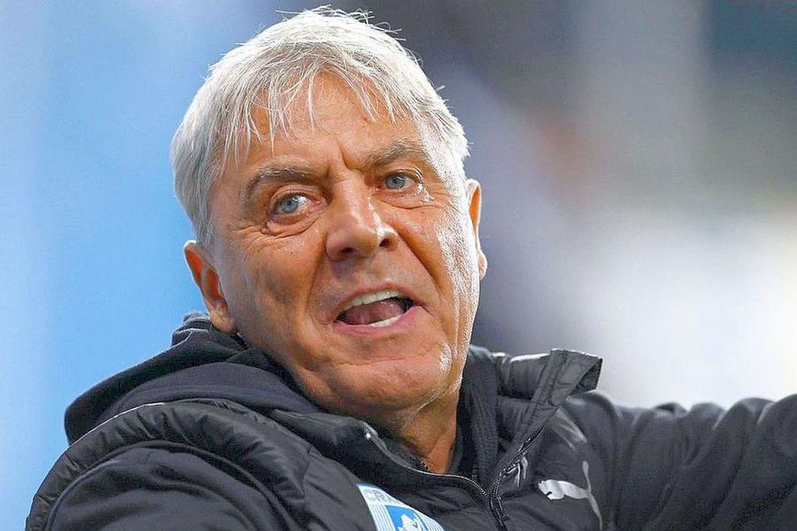 Legenda Craiovei, despre FCSB: „Sunt luați în brațe, nu ar fi trebuit să câștige nicio partidă”