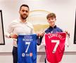 Românul Robert Asavetei a semnat cu Arsenal U13