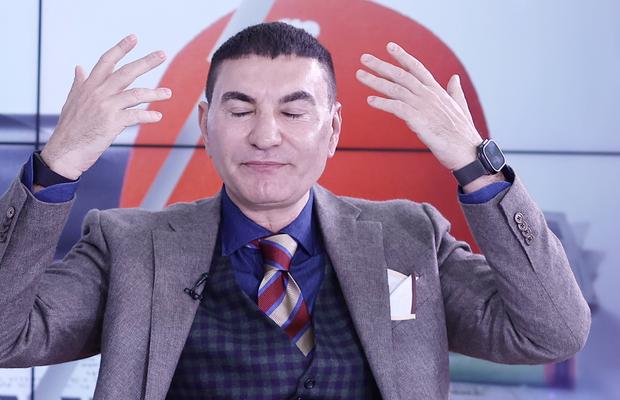 Cristi Borcea face un tratament în care ace ultrasubțiri îi înțeapă fața: „E Morpheus, fac tot!” » Obiceiul cu Pițurcă: „În fiecare weekend, facem asta”