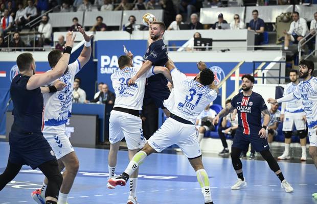 Surpriză uriașă în Liga Campionilor la handbal masculin! PSG a fost demolată, pe teren propriu, de echipa pe care o bătuse în tur
