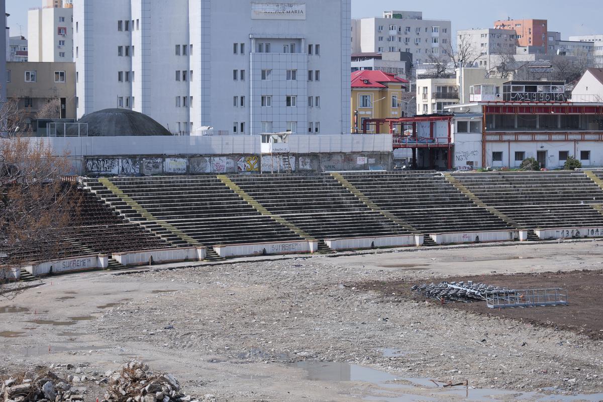 Lucrări blocate la stadionul Dinamo! Imagini cu sectorul care nu poate fi dărâmat, după intervenția ANAF » Ce zice șeful CS Dinamo