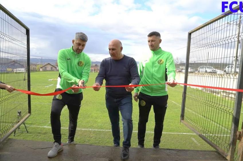 Florin Costea și-a inaugurat academia de fotbal // FOTO: captură Facebook @Fotbal Club Universitatea 1948