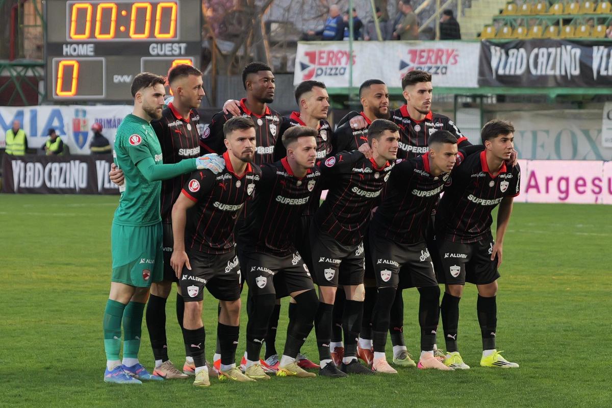 Dinamo obține primul punct în play-off, visul podiumului rămâne departe de Argeș! Noul clasament în lupta la titlu