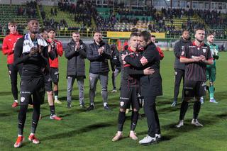 Scandări xenofobe și obiectiv trasat „câinilor” chiar pe teren » Ce nu s-a văzut la TV după FC Argeș - Dinamo