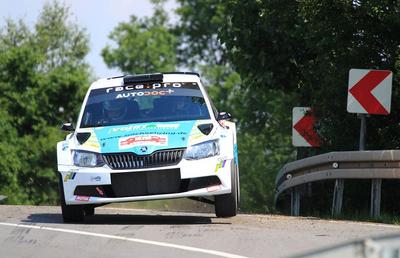Cum să alegi piesele auto necesare mașinii tale online