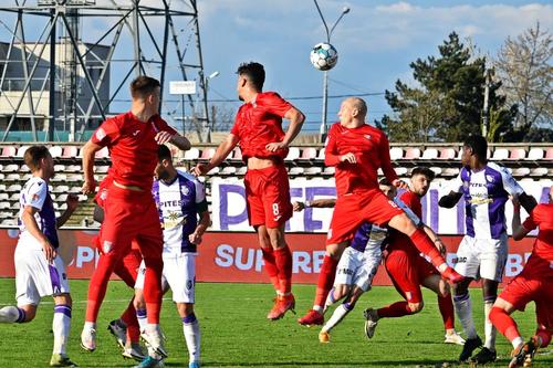 Chindia impresionează în acest play-out și o depășește și pe FC Argeș, altă surpriză a campionatului. Sursă foto: Facebook FC Argeș