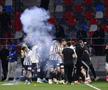 Clipe de panică în Ghencea: fotbalistul lui Oprița, inert pe gazon! Ambulanța, chemată de urgență: fotbalistul a fost „faultat” și de medic