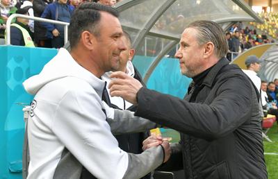 Toni Petrea a fost la un pas de CS Universitatea Craiova! Mihai Rotaru: „L-am lăsat două săptămâni și s-a dus la FCSB” + Acționarul oltenilor nici nu vrea să audă de Dan Petrescu: „Nu l-am vrut absolut niciodată”