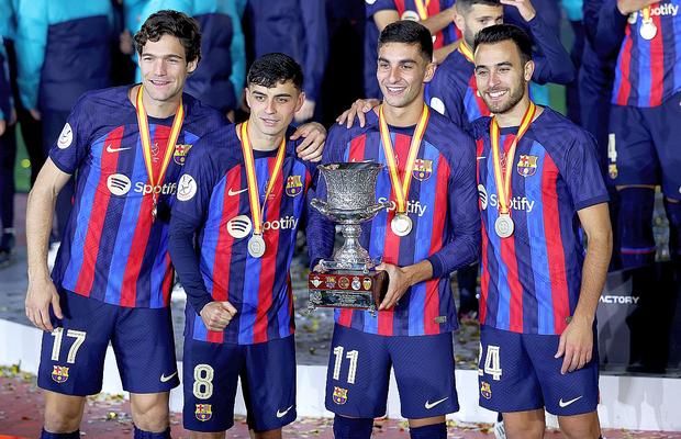 Planuri mărețe la Aston Villa: peste 100 de milioane de euro pentru fotbaliști de la Barcelona și Juventus!