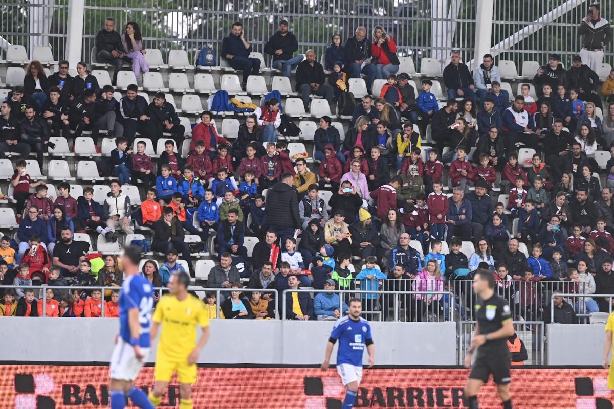 Nicolae Dică, fază serii în „Gala Mihai Neșu”: l-a ridiculizat pe Elias Charalambous » Reacția antrenorului FCSB
