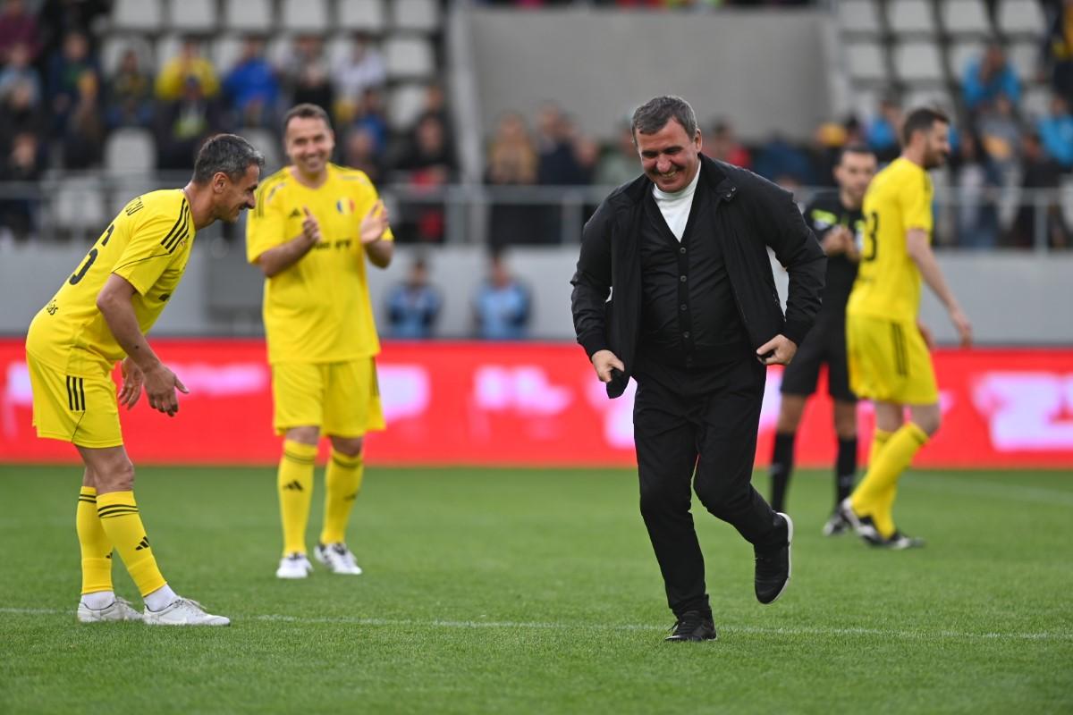 Nicolae Dică, fază serii în „Gala Mihai Neșu”: l-a ridiculizat pe Elias Charalambous » Reacția antrenorului FCSB