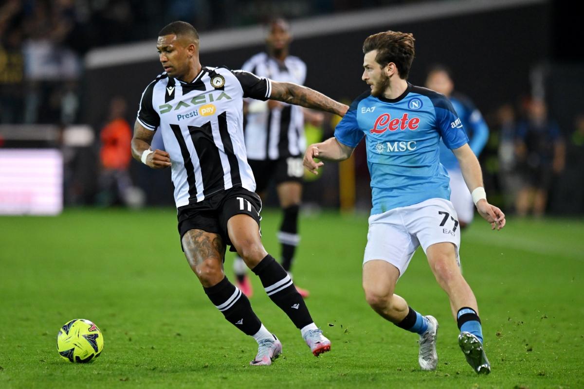 Udinese - Napoli 1-1 » Pentru D10S! Nebunie pe străzile din Napoli. Echipa la care Maradona a scris istorie e din nou campioană în Italia, după 33 de ani