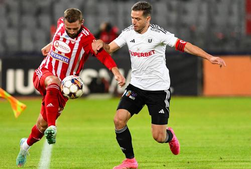 Antrenorul Ionuț Badea (48 de ani) consideră că aducerea atacantului Pavol Safranko (29 de ani) la CFR Cluj ar fi o mare greșeală. Vârful slovac este pe lista de priorități a lui Dan Petrescu.