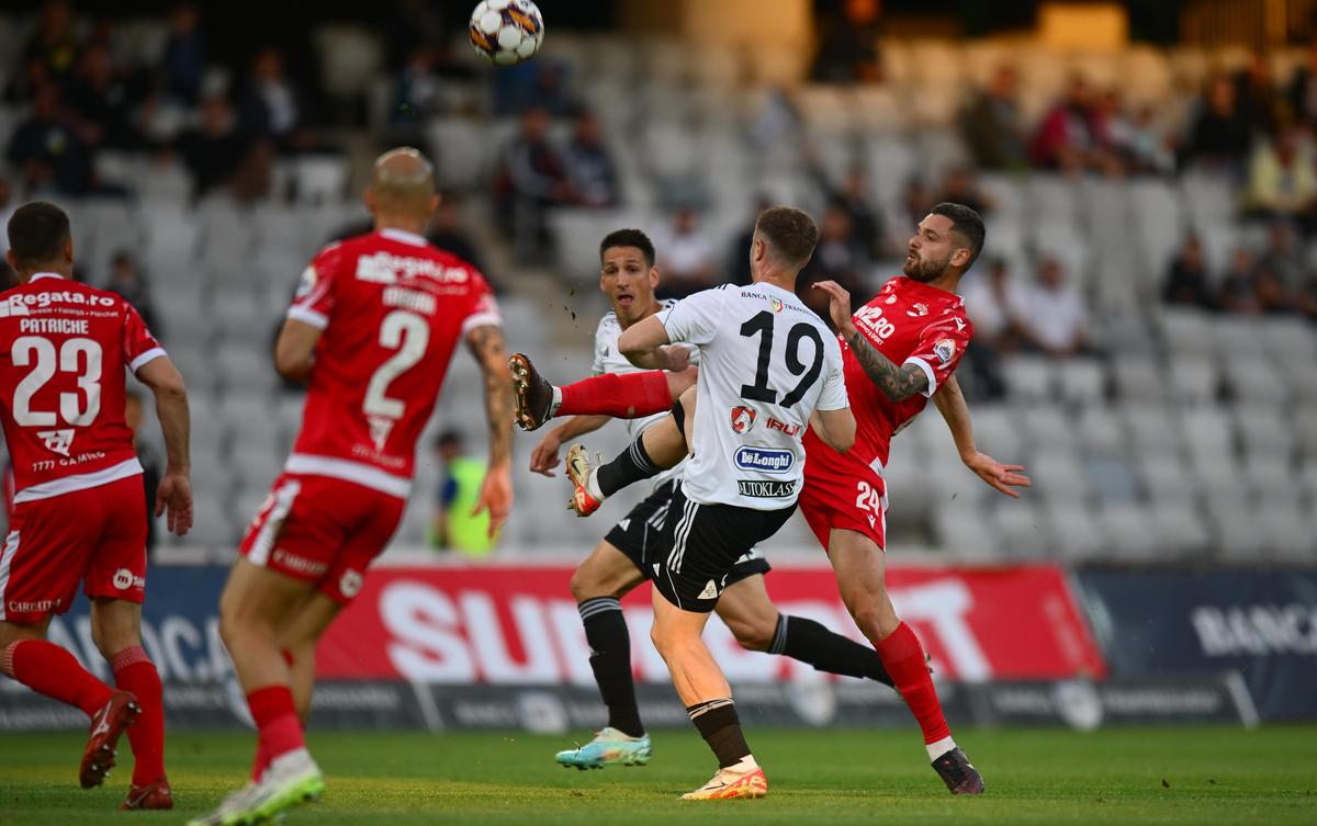 U Cluj - Dinamo 3-3 » „Câinii” au ratat victoria în prelungiri! Cum arată clasamentul