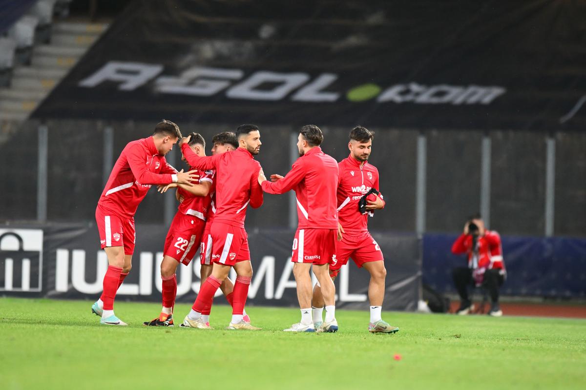 U Cluj - Dinamo 3-3 » „Câinii” au ratat victoria în prelungiri! Cum arată clasamentul