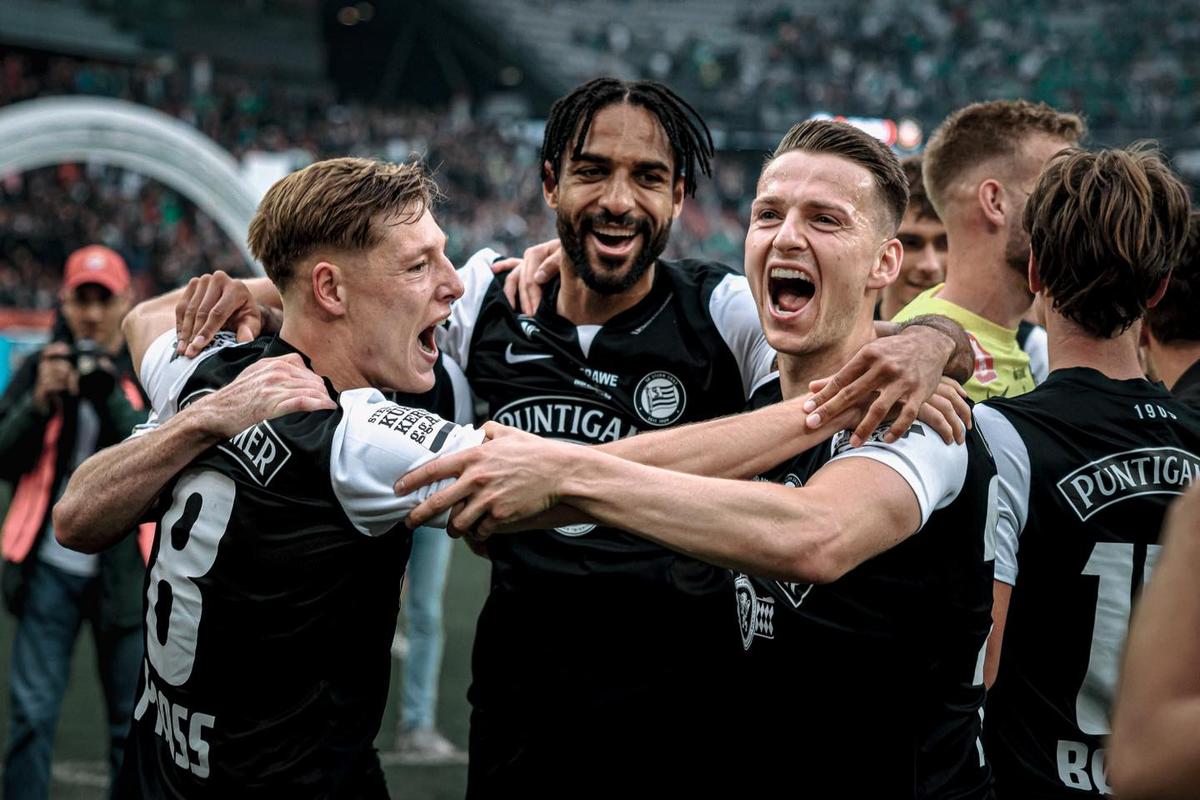 Sturm Graz a câştigat Cupa Austriei! Show în vestiar pe hit-ul momentului, „Made in Romania”