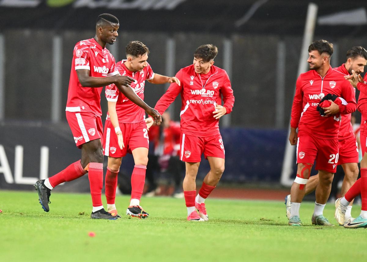 U Cluj - Dinamo 3-3 » „Câinii” au ratat victoria în prelungiri! Cum arată clasamentul
