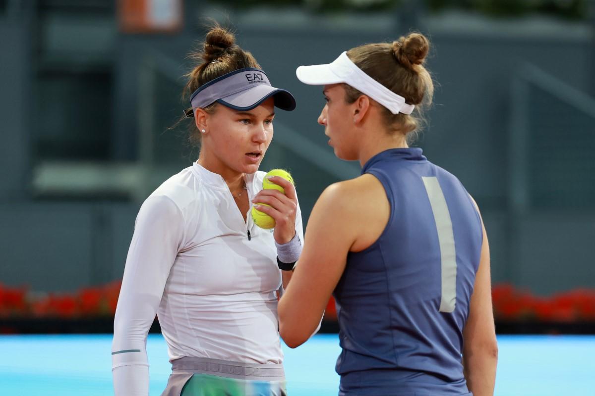 Sorana Cîrstea s-a dus direct la arbitrul de scaun, în timpul finalei de la Madrid: „E sânge, trebuie să oprești!”