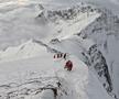 Nepalul schimbă regulile pentru expedițiile pe Everest » Cât trebuie să plătească străinii și o nouă condiție majoră: toate companiile o contestă