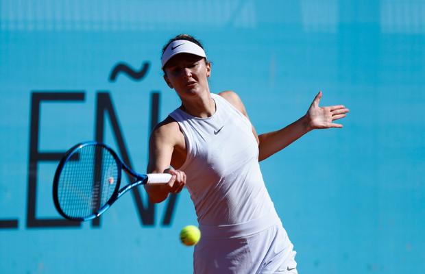 Irina Begu și Miriam Bulgaru debutează luni în calificări la Roland Garros