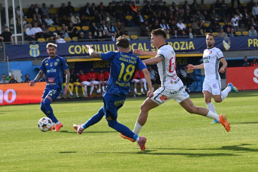 Unirea Slobozia - Hermannstadt // Foto: sportpictures.eu Ioanițoaia la zi » Directorul Gazetei a reacționat după explicațiile lui Vassaras: „Interesul lui a fost unul clar”
