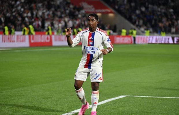 Starul împrumutat de Real Madrid la Lyon a comentat revenirea în tabăra „galacticilor”: „Fac ce-mi spune soția”