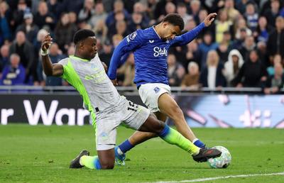 Everton întoarce spectaculos și o încurcă pe Manchester City » Lovitură grea pentru „cetățeni” în lupta la titlu