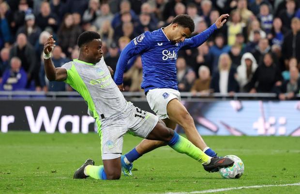 Everton întoarce spectaculos și o încurcă pe Manchester City » Lovitură grea pentru „cetățeni” în lupta la titlu