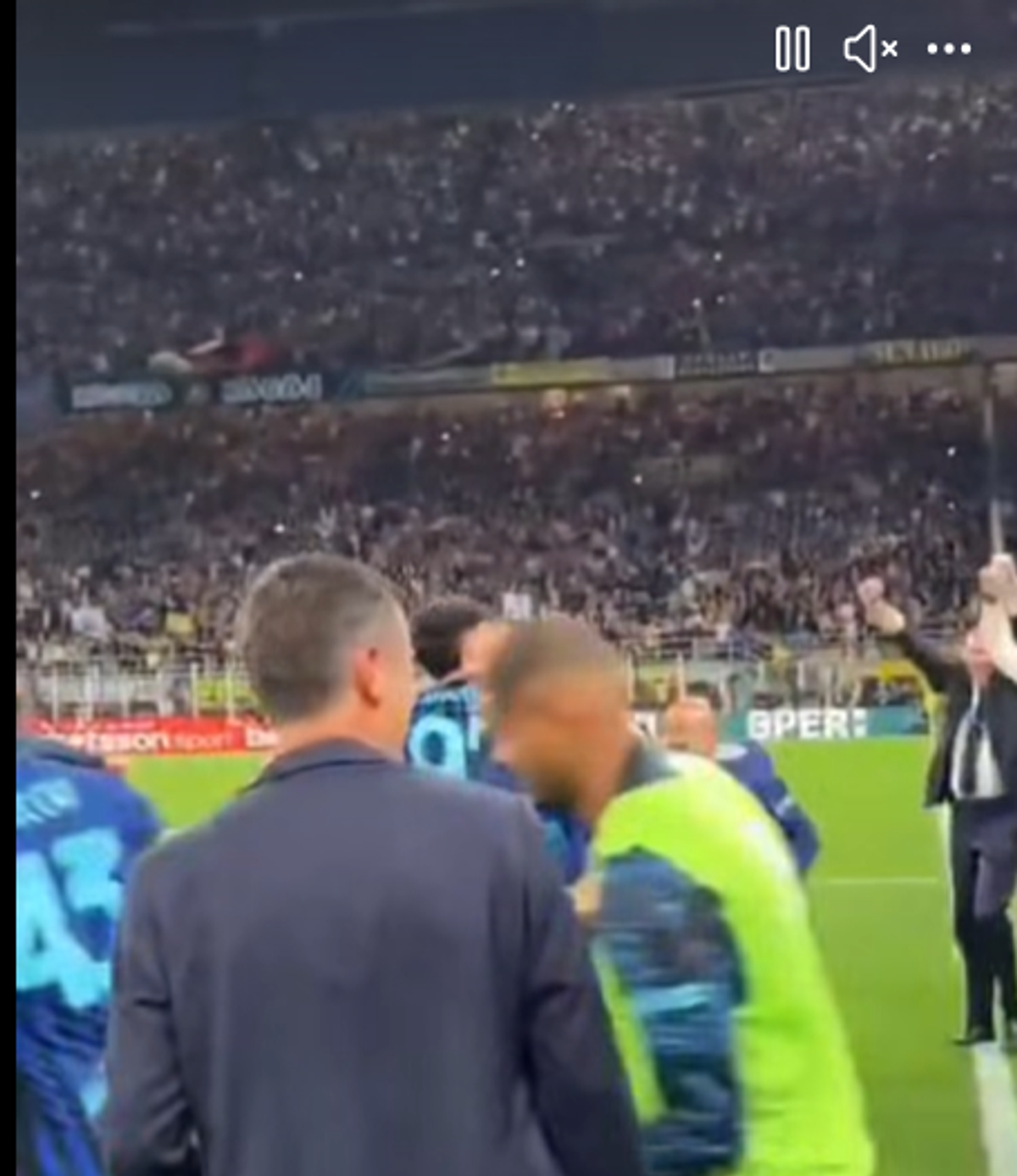 Coincidență superbă cu Il Luce! Cine a fost primul om pe care Cristi Chivu l-a luat în brațe după fluierul final