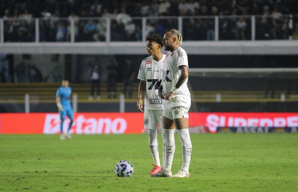 Scandal cu Neymar! L-a îmbrâncit și l-a pălmuit Robinho jr, iar motivul e uluitor!