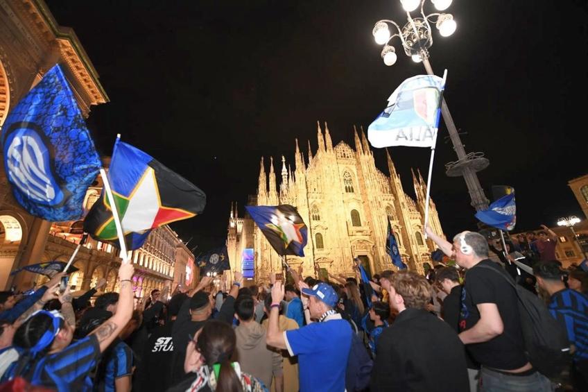 Sărbătoare la Milano, după ce Inter a devenit campioană // foto: X