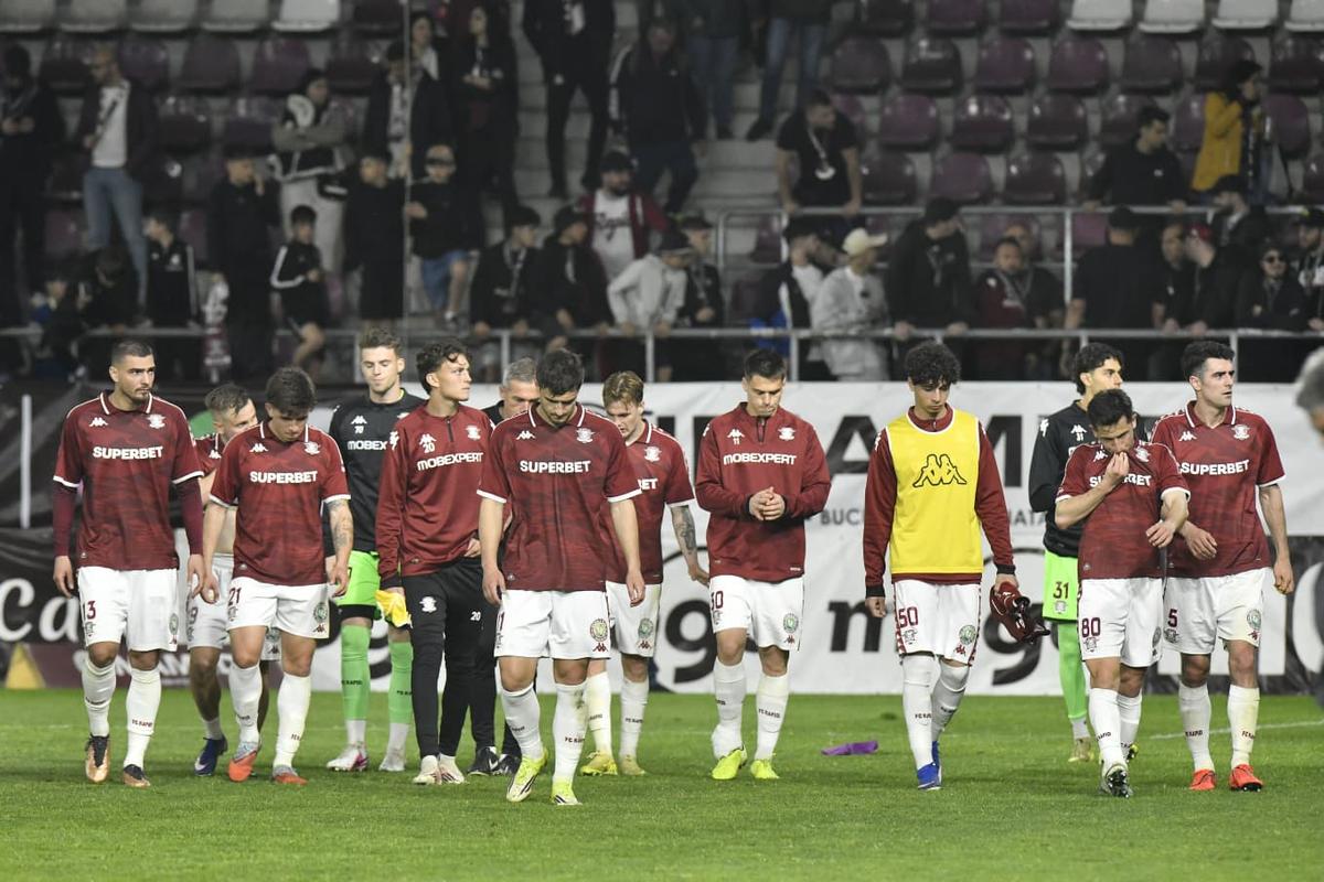 Imagini de la finalul meciului Rapid - CFR Cluj